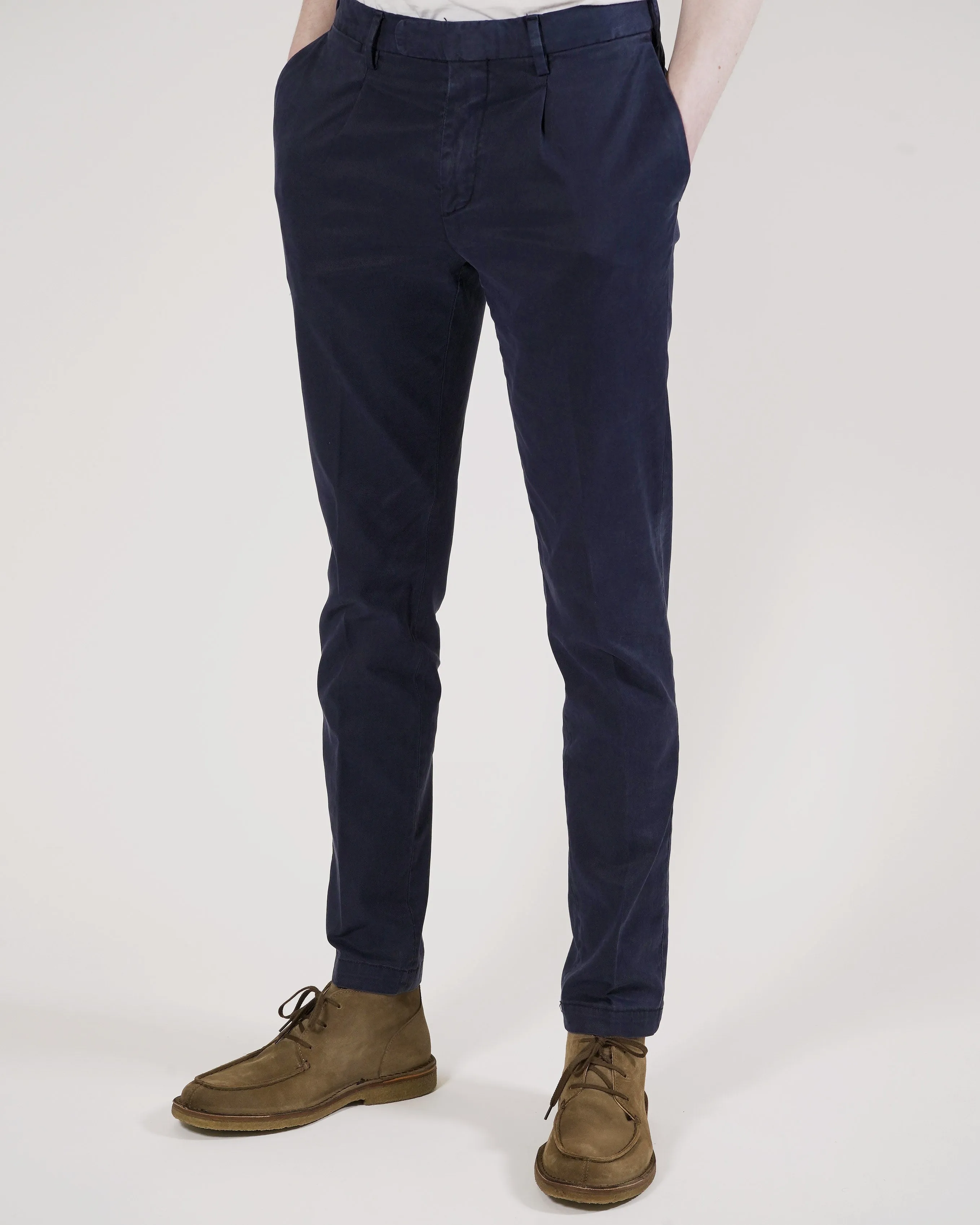 Devore Incipit Slim Fit Chino - Navy