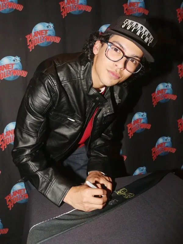 Xolo Maridueña Tv Series Cobra Kai Premiere Event Leather Jacket